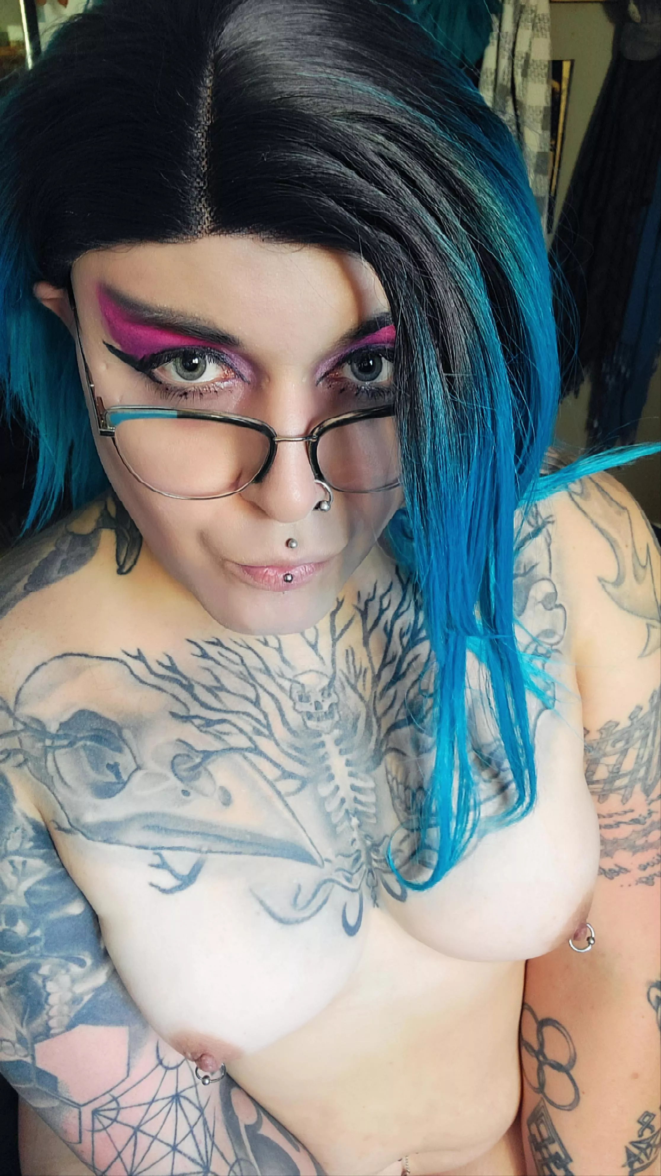 Been too long since I was toppless here 🤭 posted by KendrilT