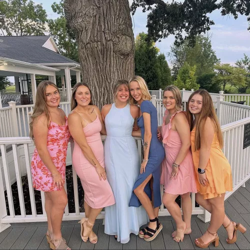 Brunch babes by BingB0ngBoi