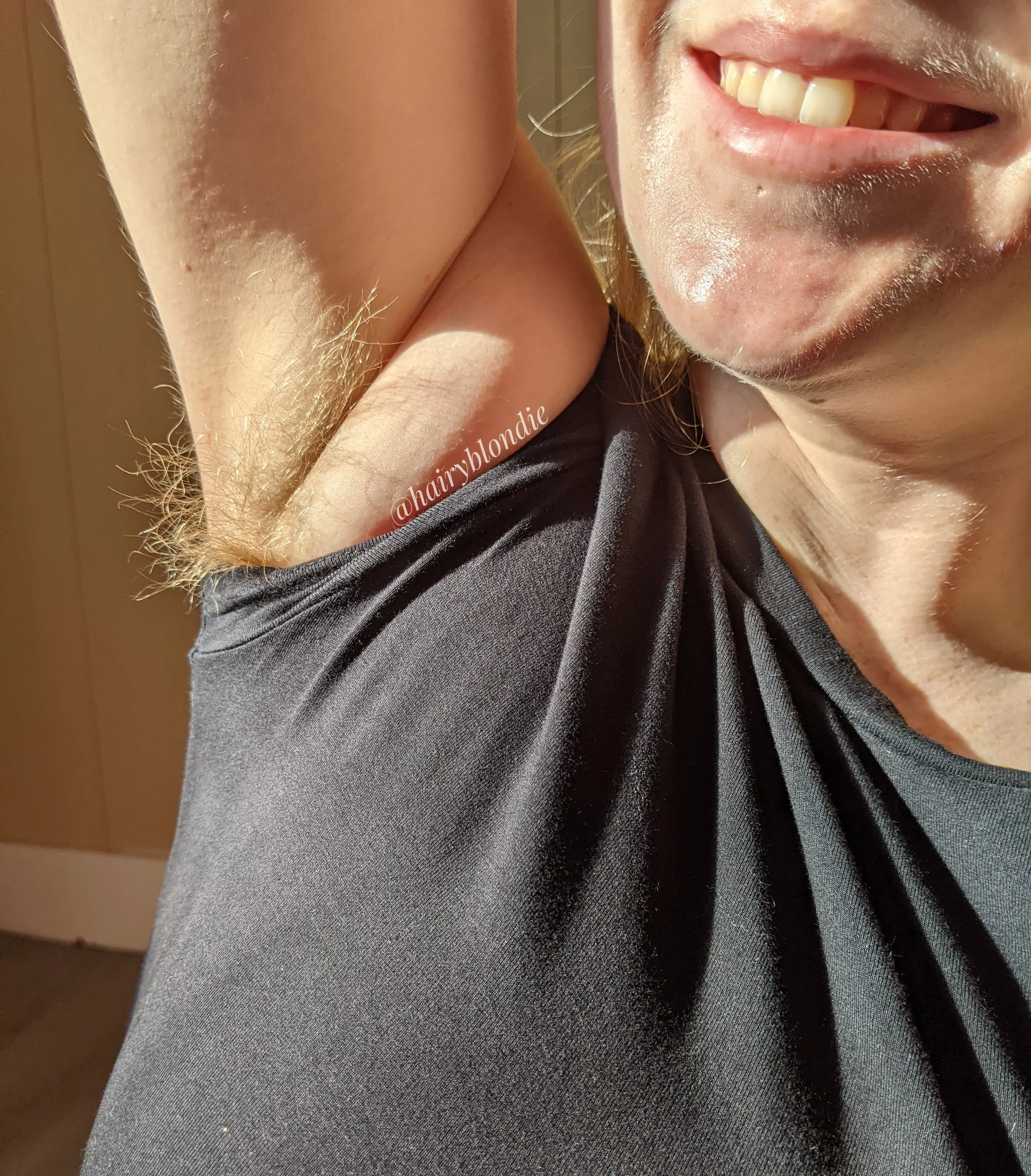 Just peeking out posted by efiwfsn