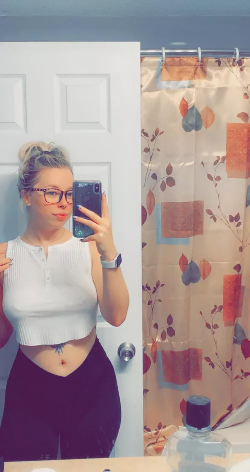 lazy Sunday by kristiidf