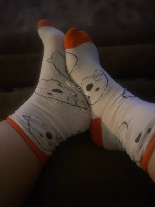 [Selling] what do you think of my new Halloween socks? by twinkietoes888