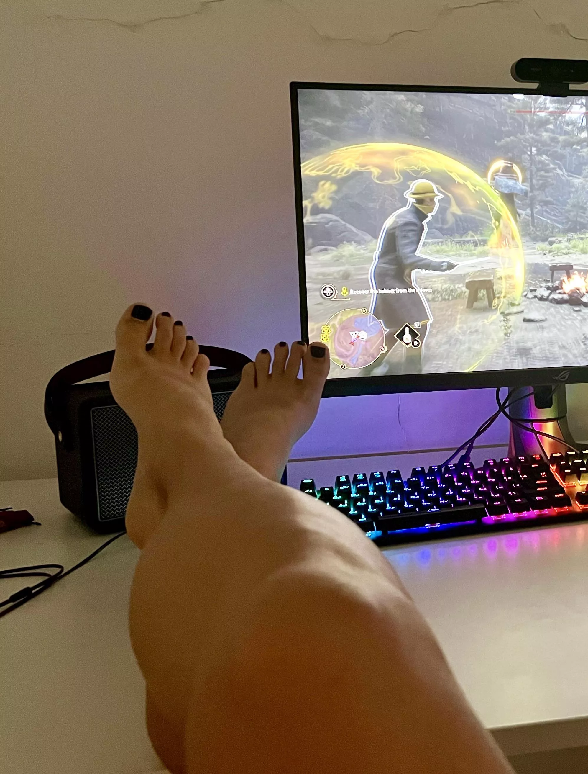 Sunday gaming girl 💖 posted by Fantastic_Priority