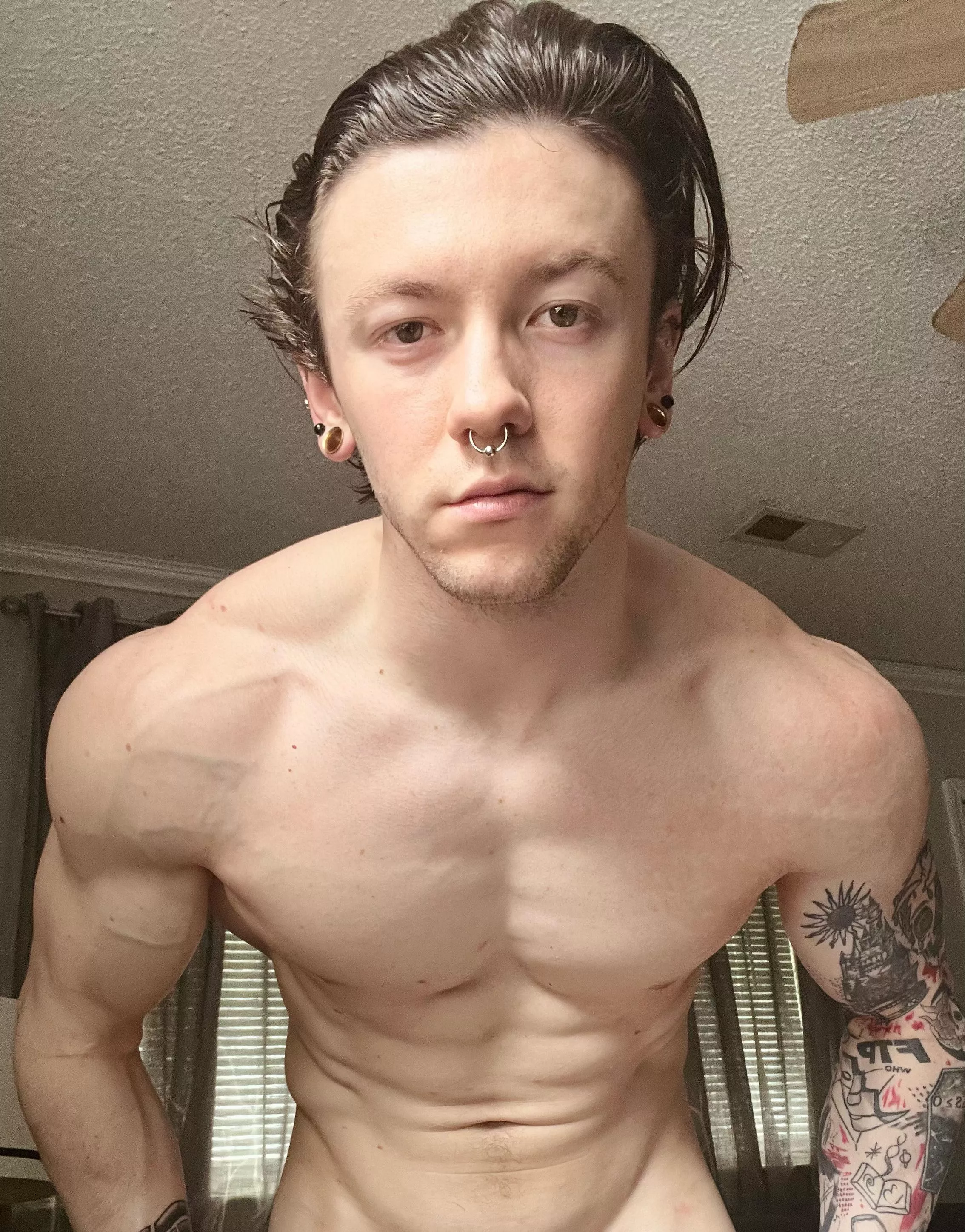 Who wants to come get bent over my dresser 🤔 posted by sadandhydrated_97