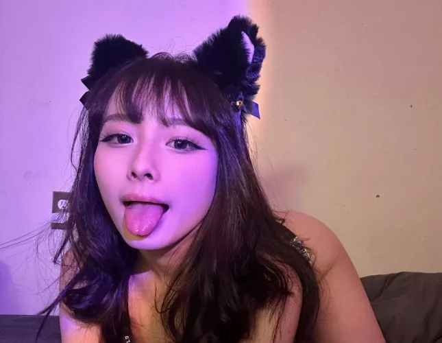 do u like to use all my asian holes? by zaltofakko