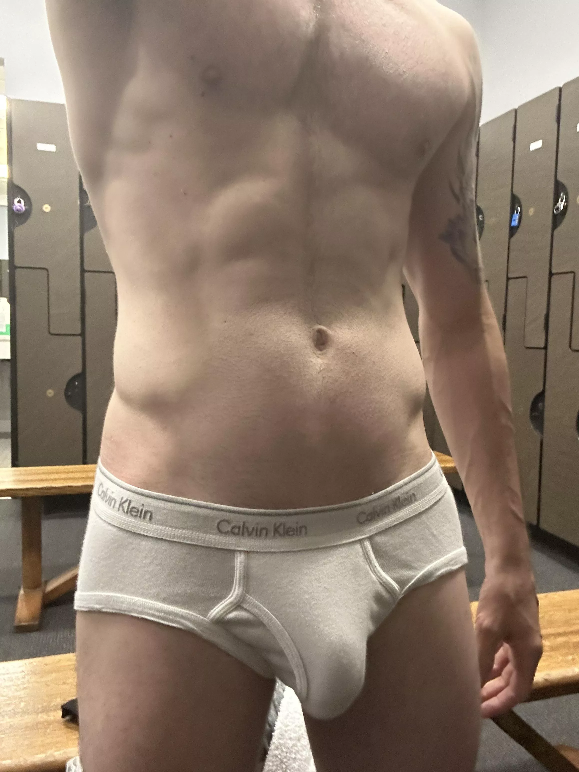 Empty locker room posted by bluelite567