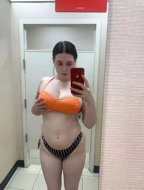 I just wish the top came in a bigger size by ExplanationAsleep365