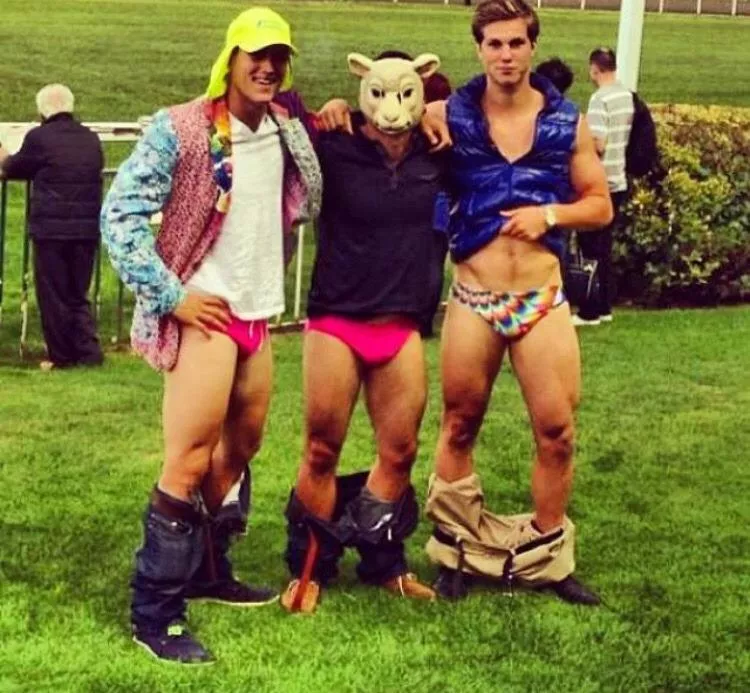 Pants down posted by Primal_Mantis