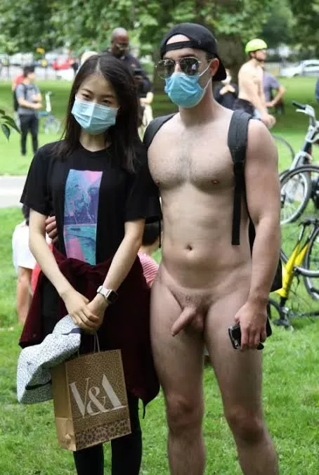 Public cfnm.... posted by Kcmn-83