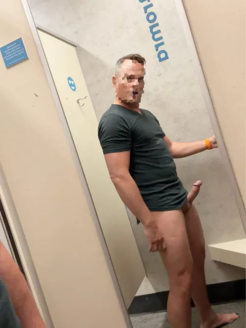 45m. Who wants Daddy to breed them in the fitting room? by tdpdp29