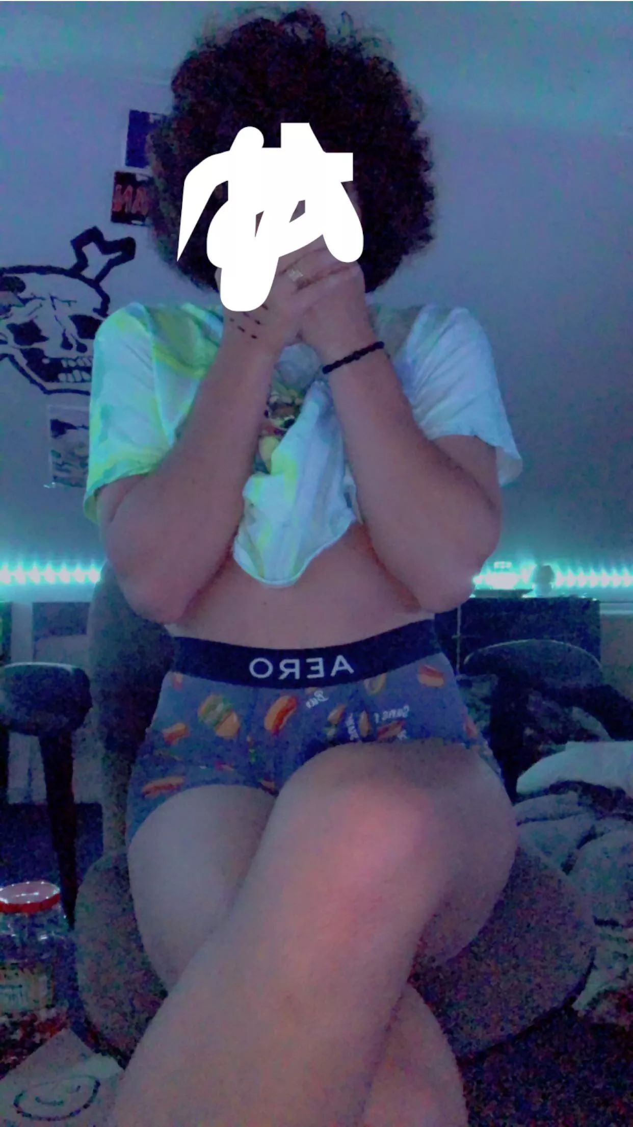 am i a big thighed boy? posted by Designer-Piccolo2996