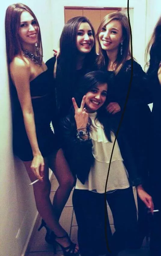 College flashback posted by darkpoetries