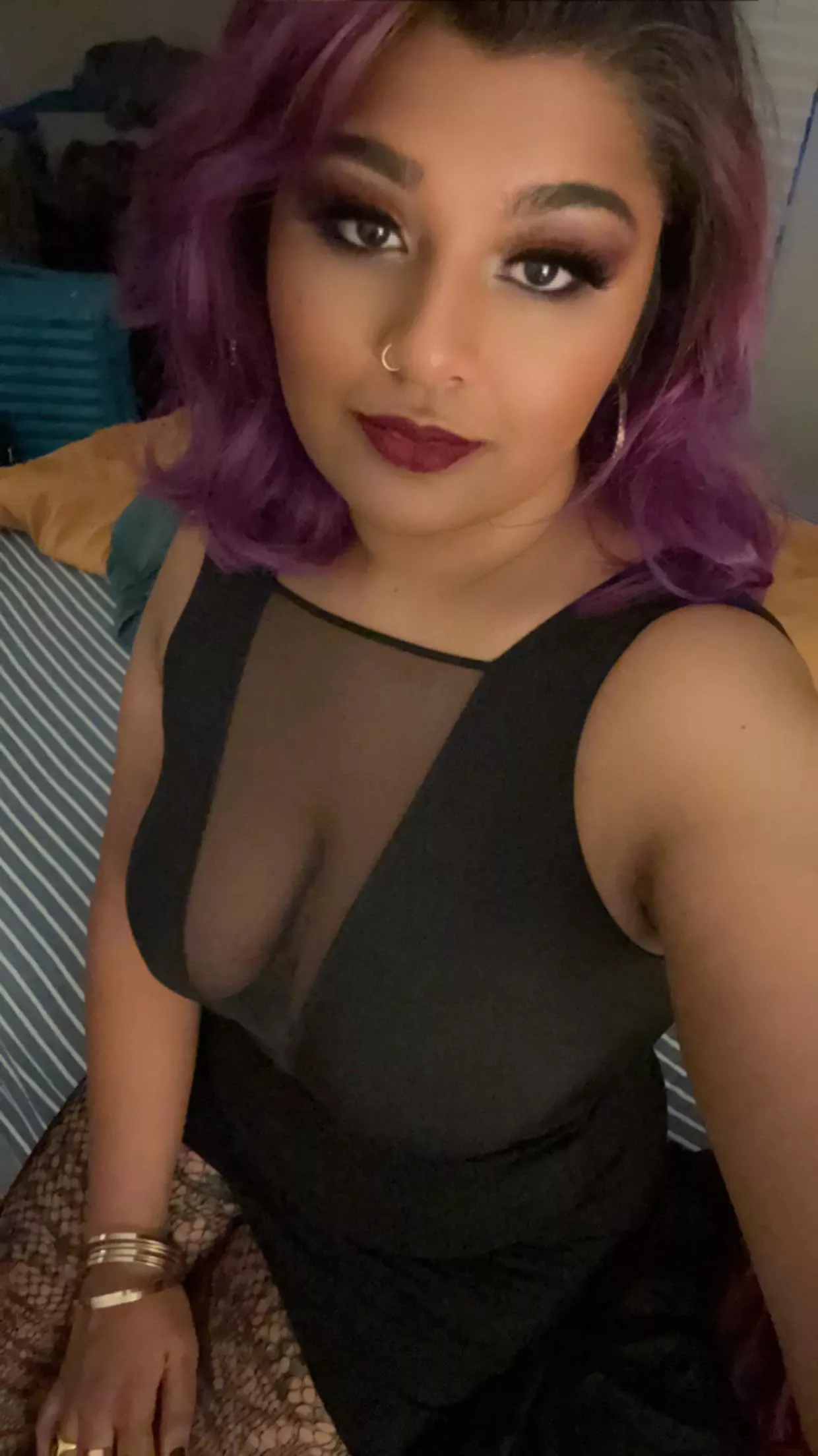 Feels like tight season [F] posted by pritidope