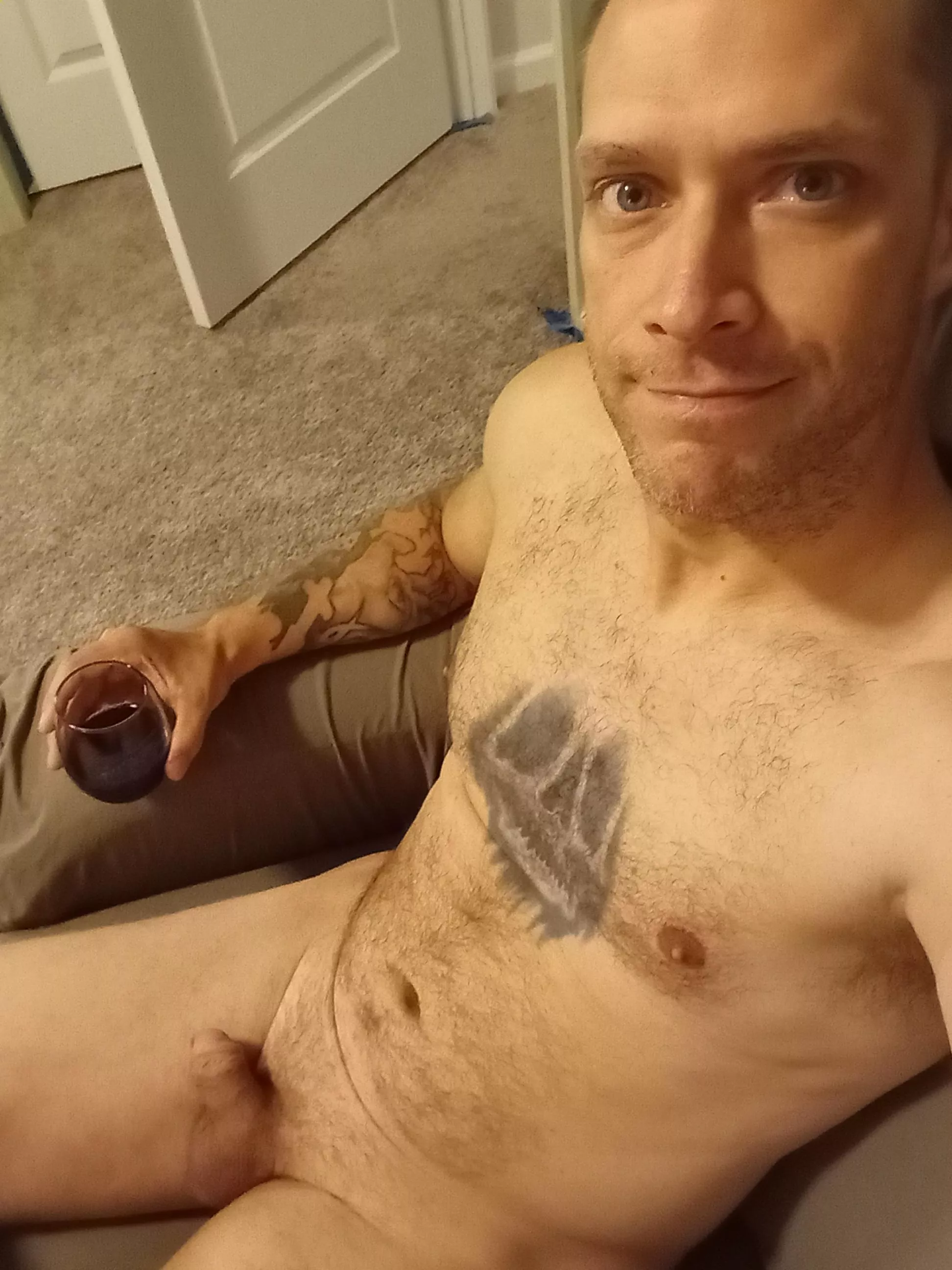 Having a little post-workout coffee posted by MingeMagnet84