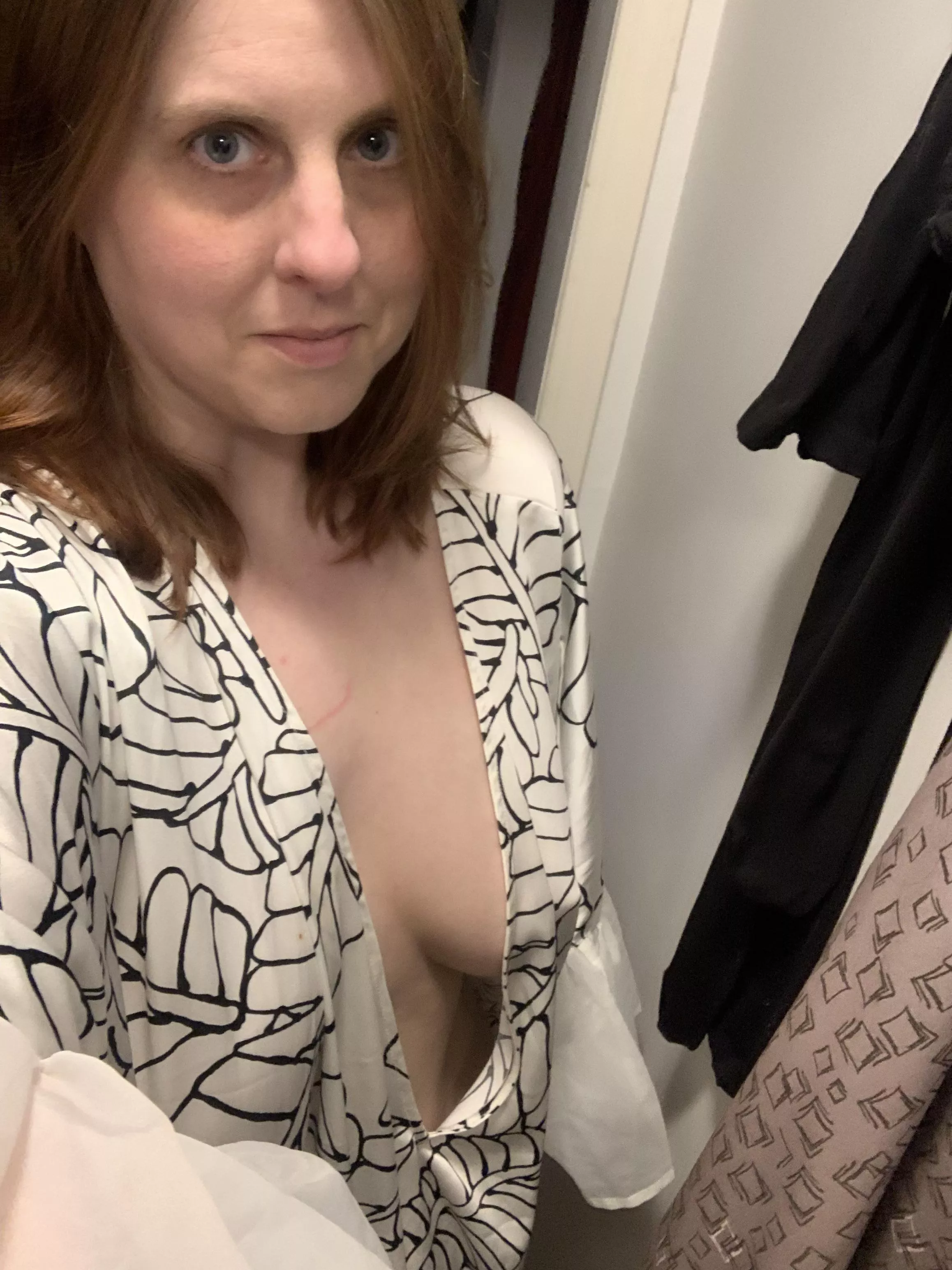 Hi, love posted by Maleficent_Lead9754