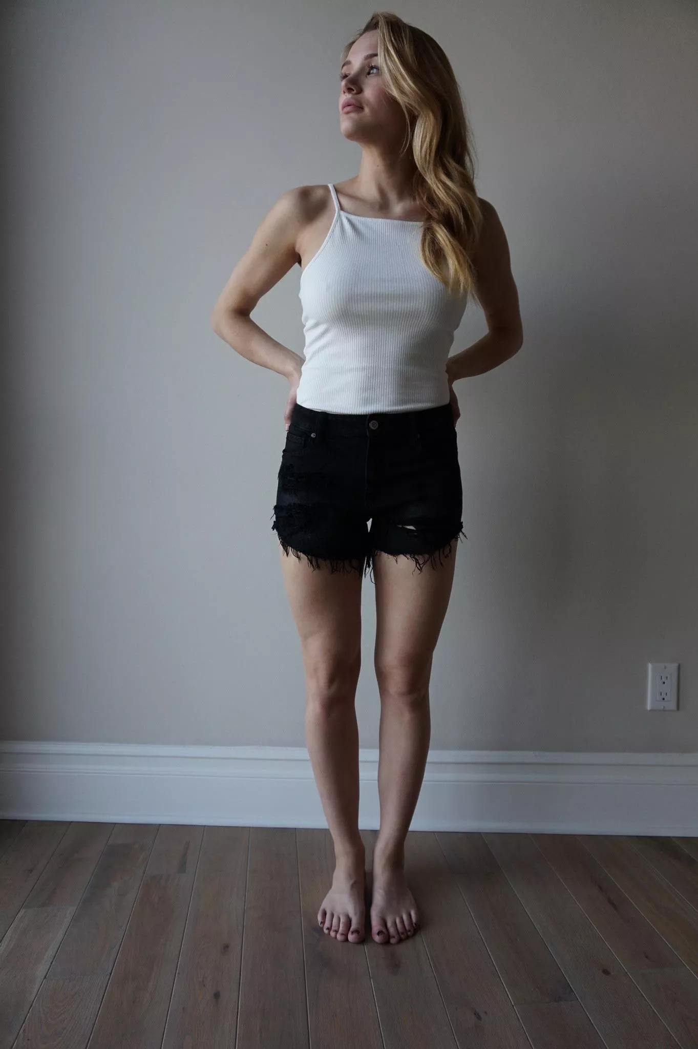 Hunter King posted by R42ToMoffat