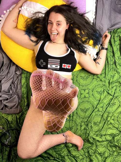 I'm not above using my feet to distract you while we play super smash bros by MissArcana