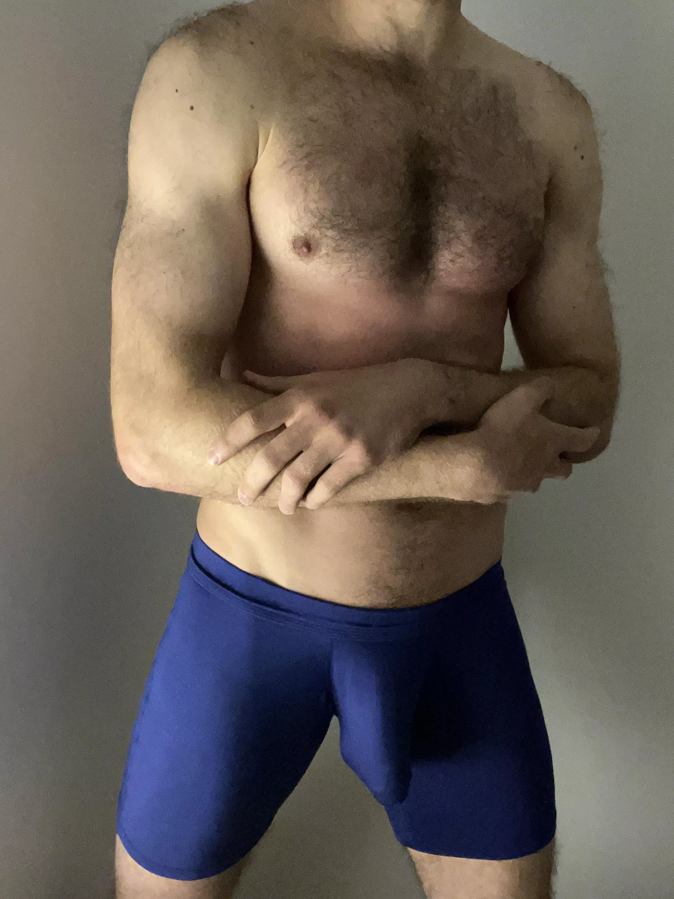 just hangin [23] posted by emil-tacar