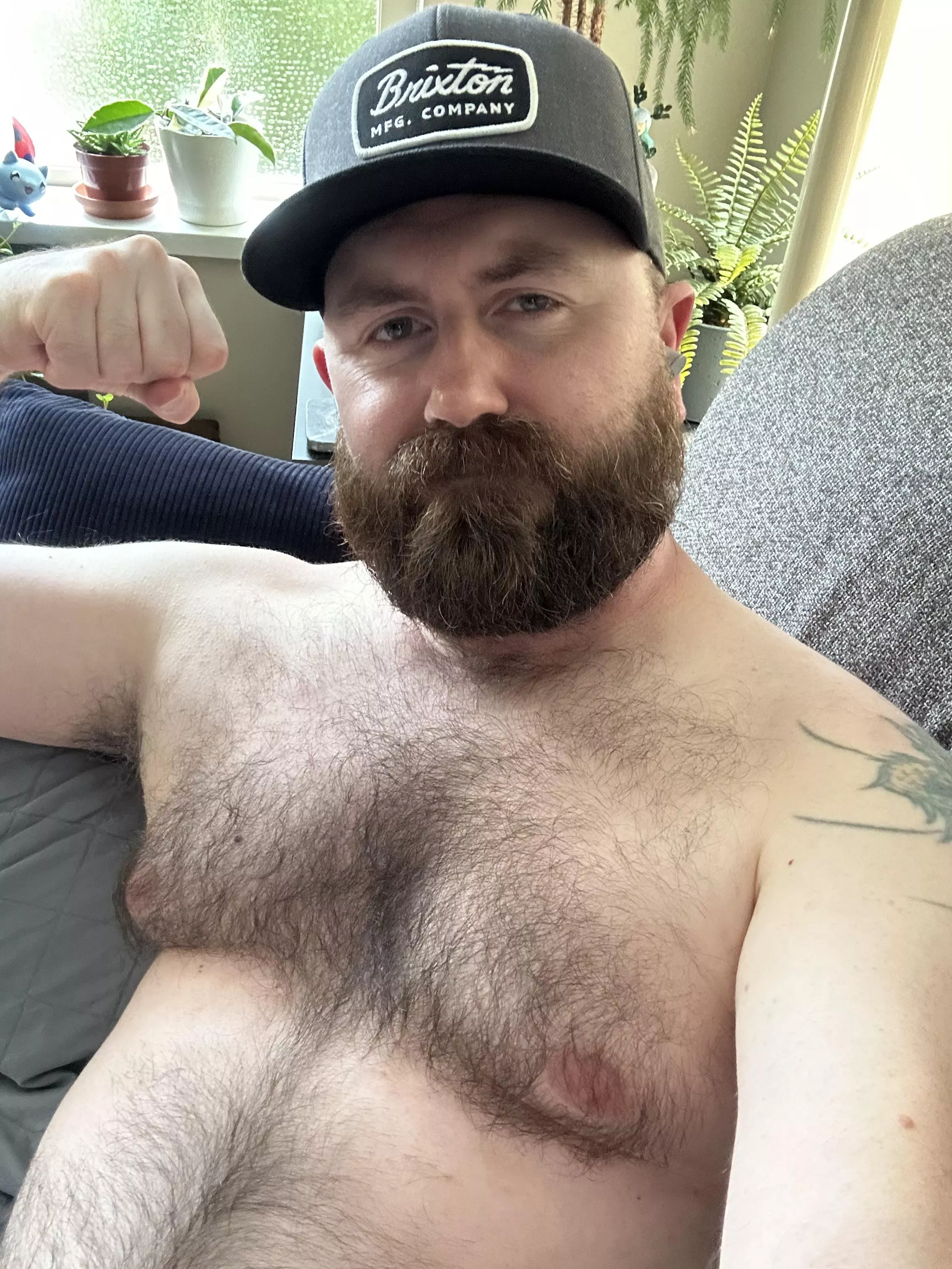 Mornin’ boys posted by bothwaysopenjaws