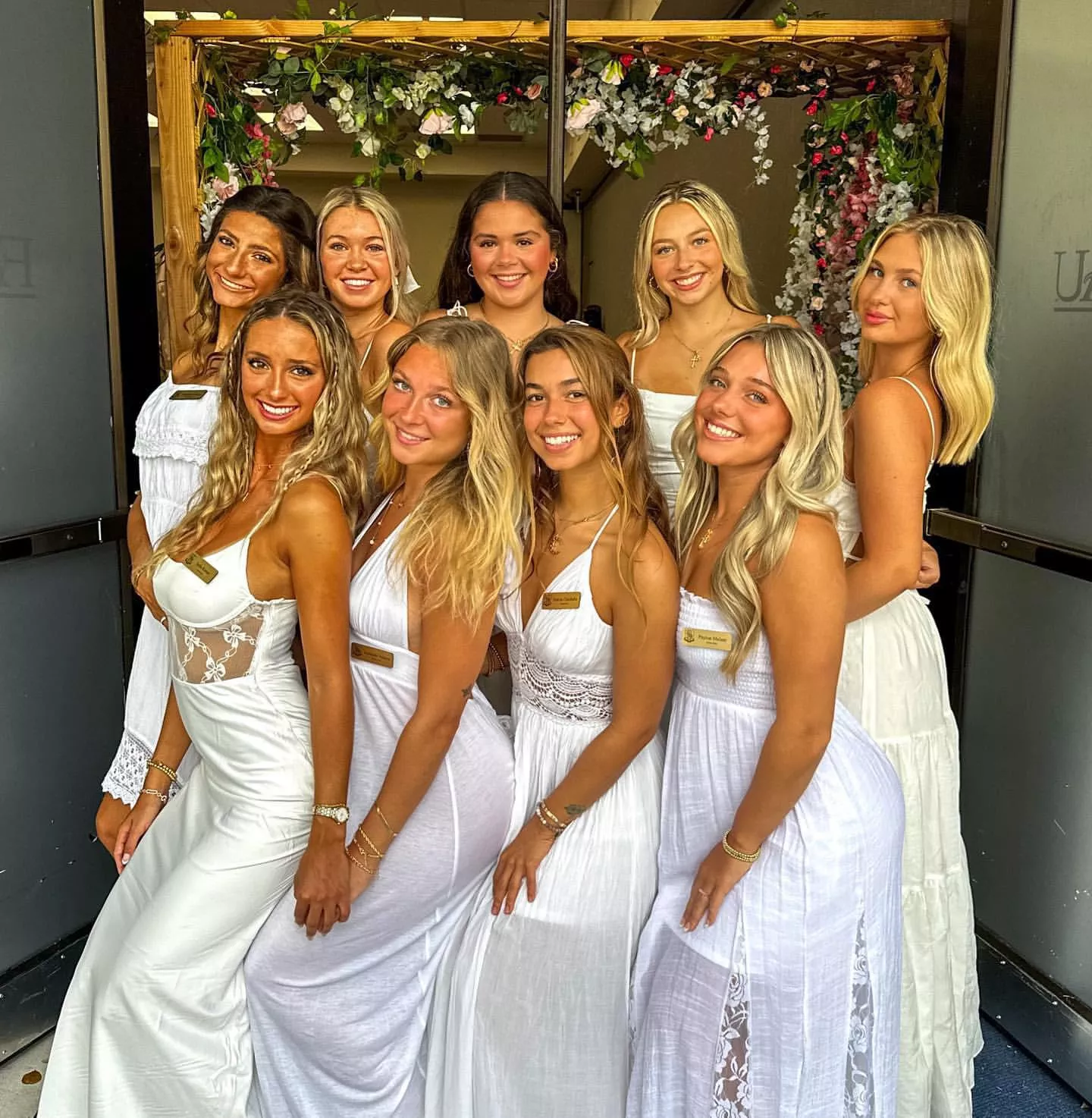 So many sorority girls, so little time posted by HonestRunner