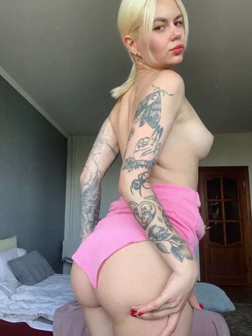 Tell me your age if you want to swap nudes by postalTimalia716