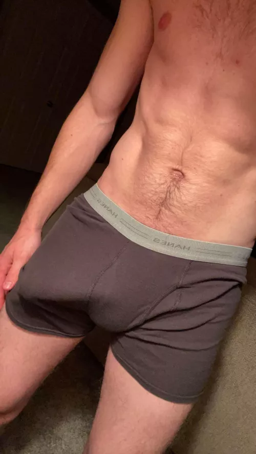 The light makes it stand out by Teniation