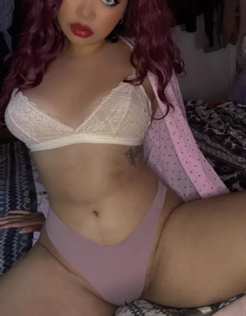 Alena (@latinadiamondxx) [Onlyfans] by Latinadiamondxo