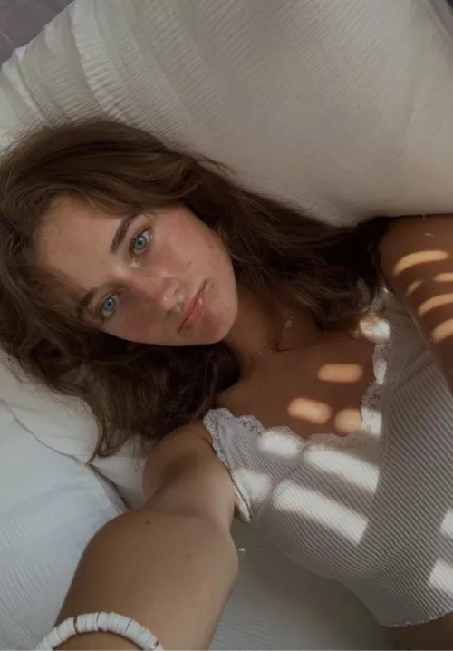 Blue eyes selfie from pretty girl, Tatum by Weakness-Valuable