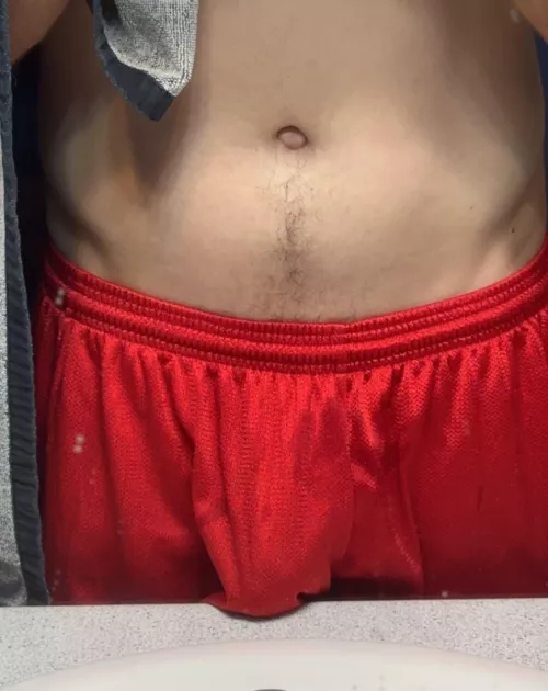 Can’t go commando by _hiddenbi_