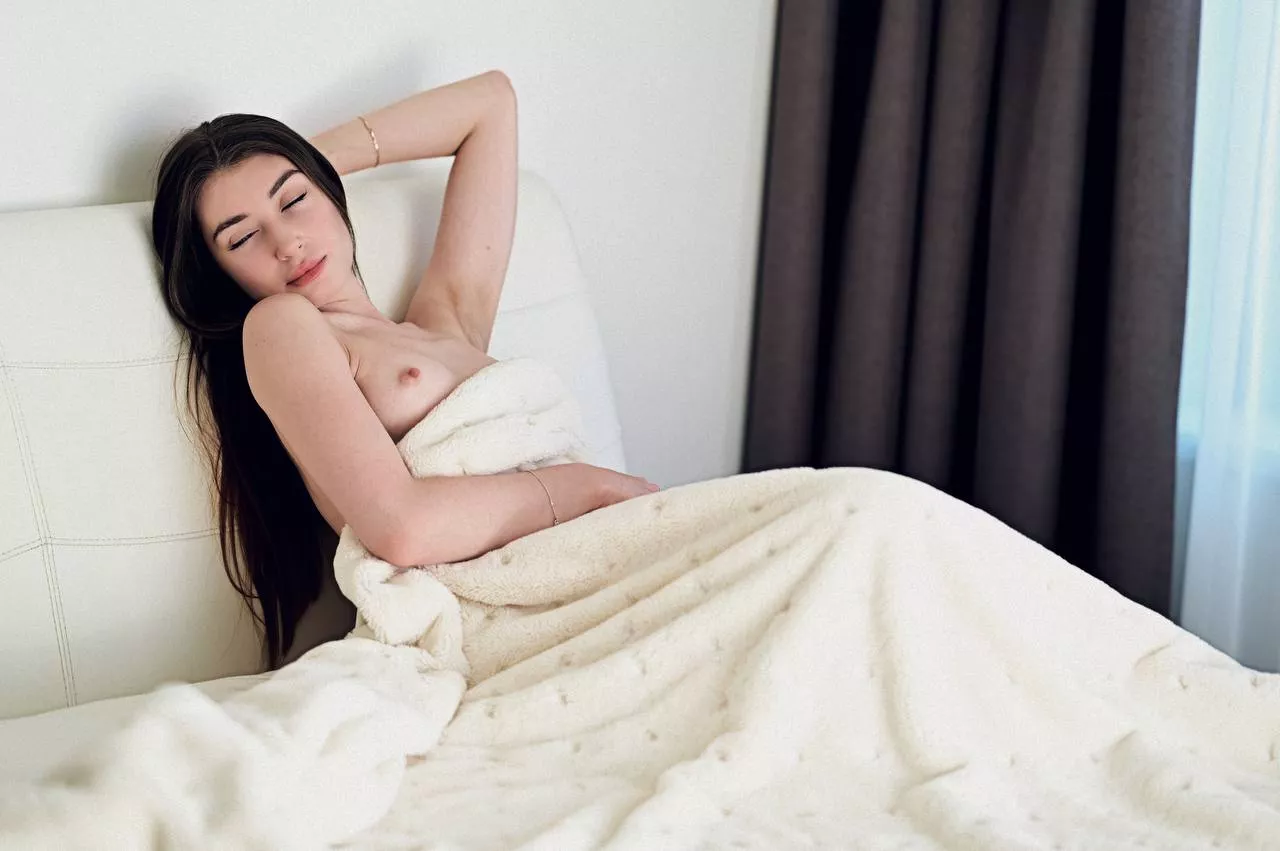 Do you want to lick my armpits? posted by luv_amy