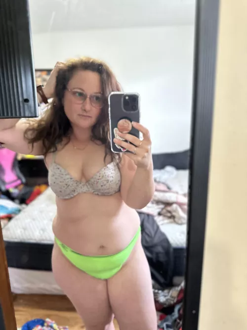 Good morning 😈😘 by Cinnamon_Jam_