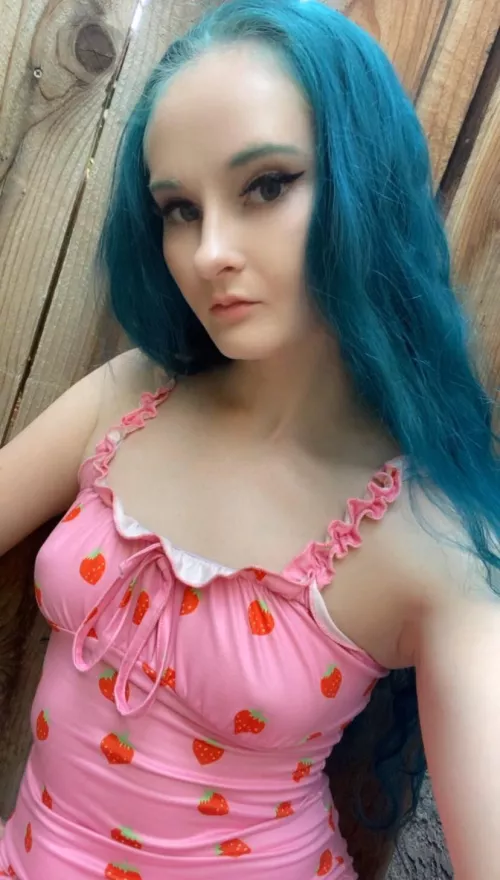 How about a SFW selfie for once 🤔 by StellaStars222