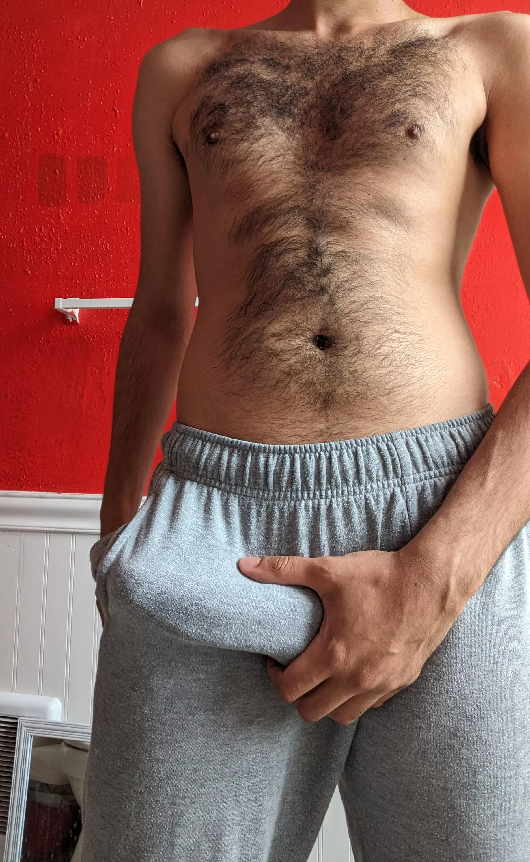 How's my bulge? posted by funguy6289