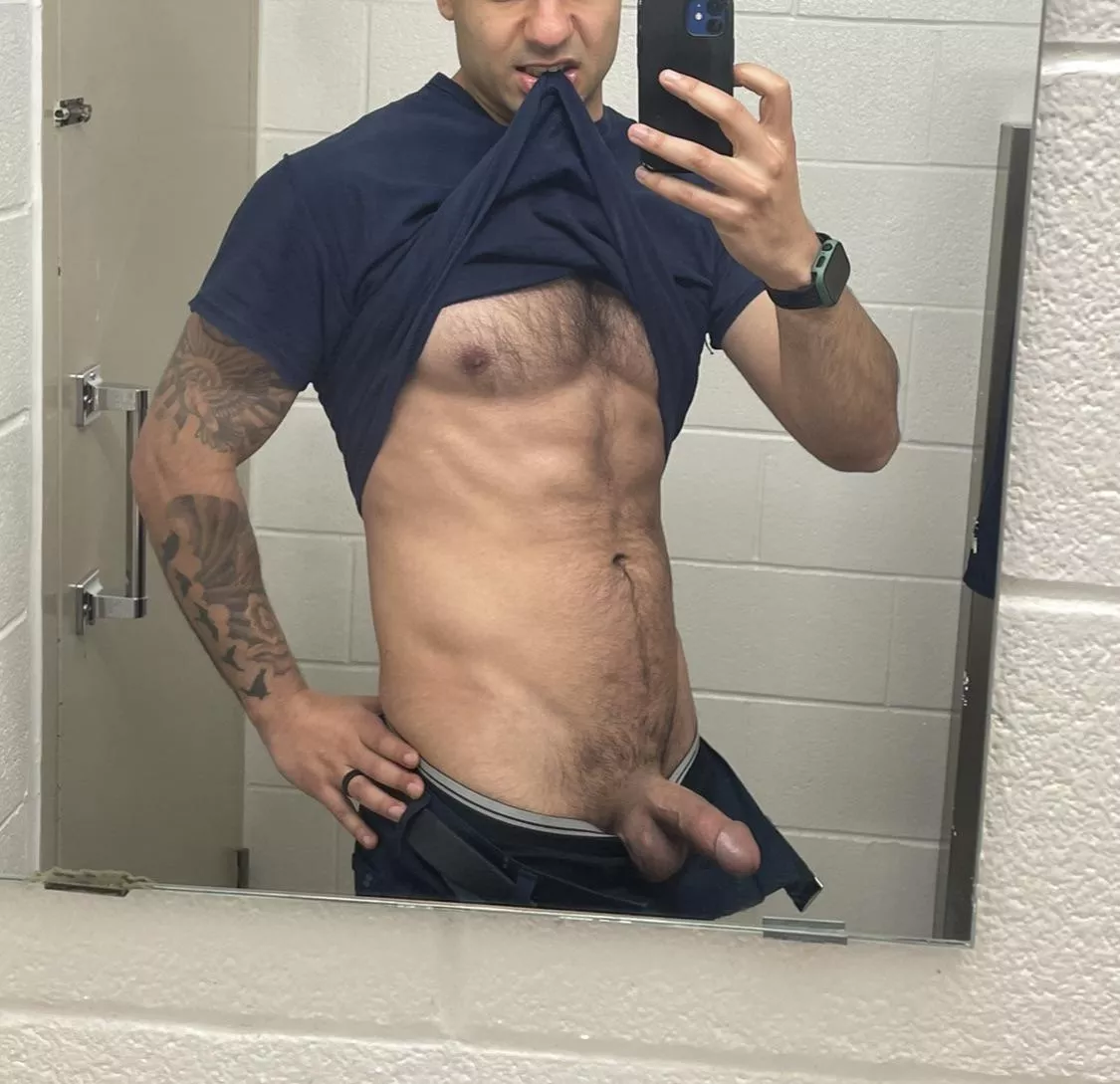 Snuck off to the bathroom after a call 🚒 posted by JaziLipson2