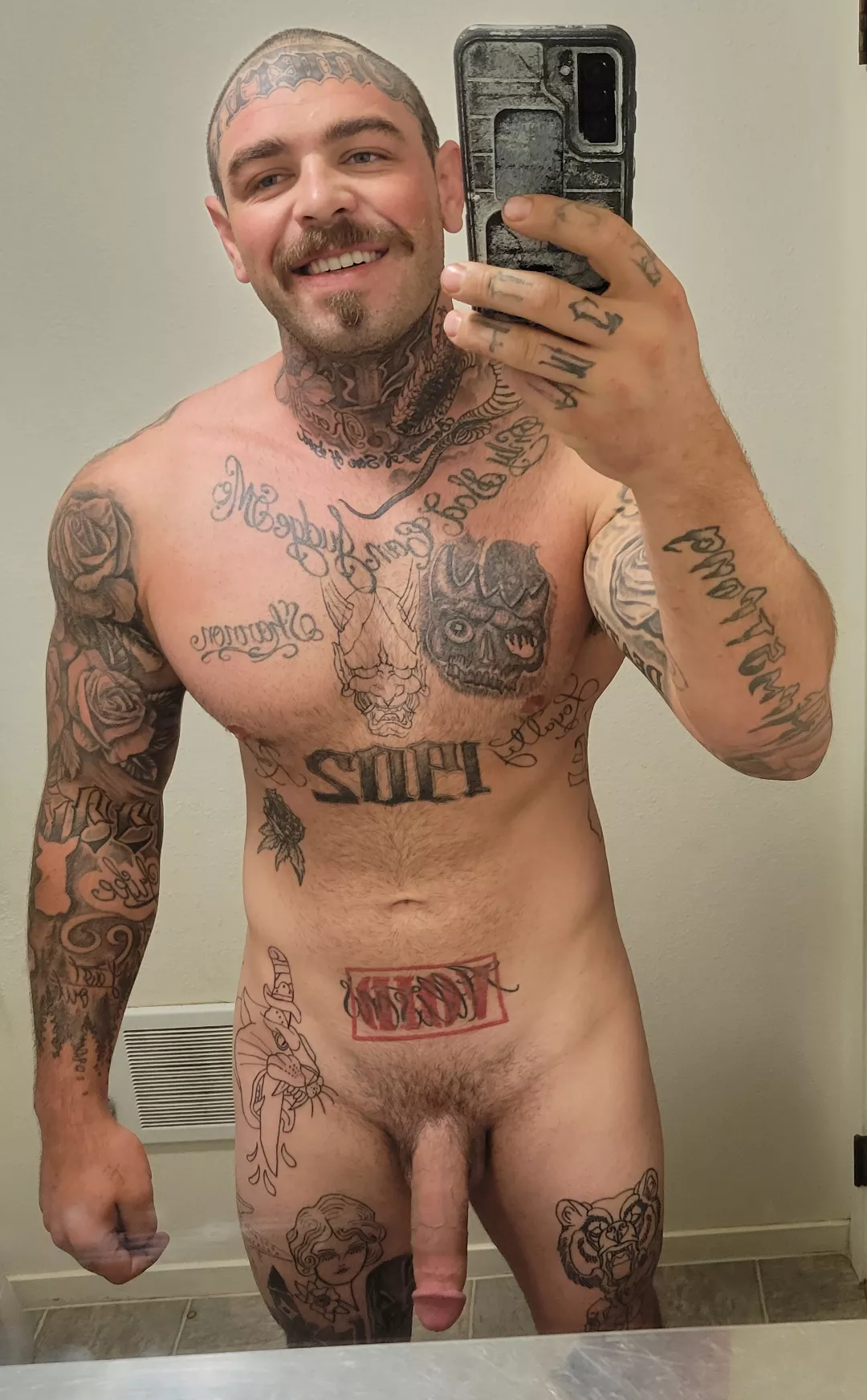 Who's thirsty this thursday😈 posted by Budget-Shop-6681