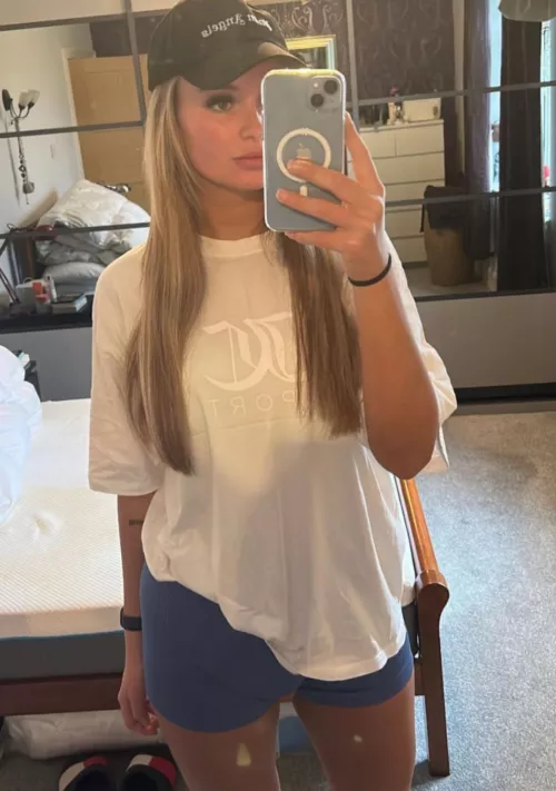 Your favourite bimbro x by Han-nahhh