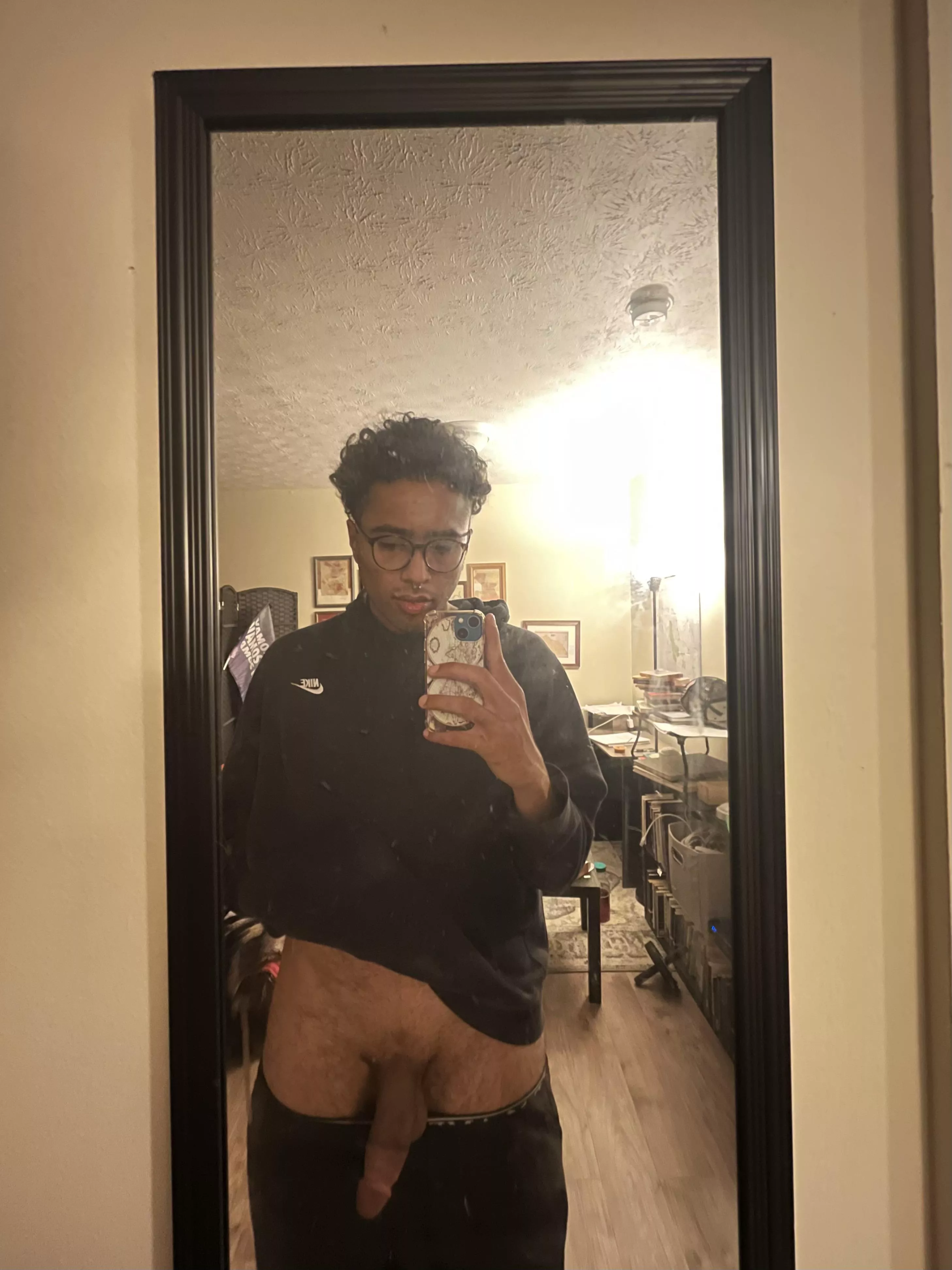 almost bigger than my face🫢 posted by doofygrits