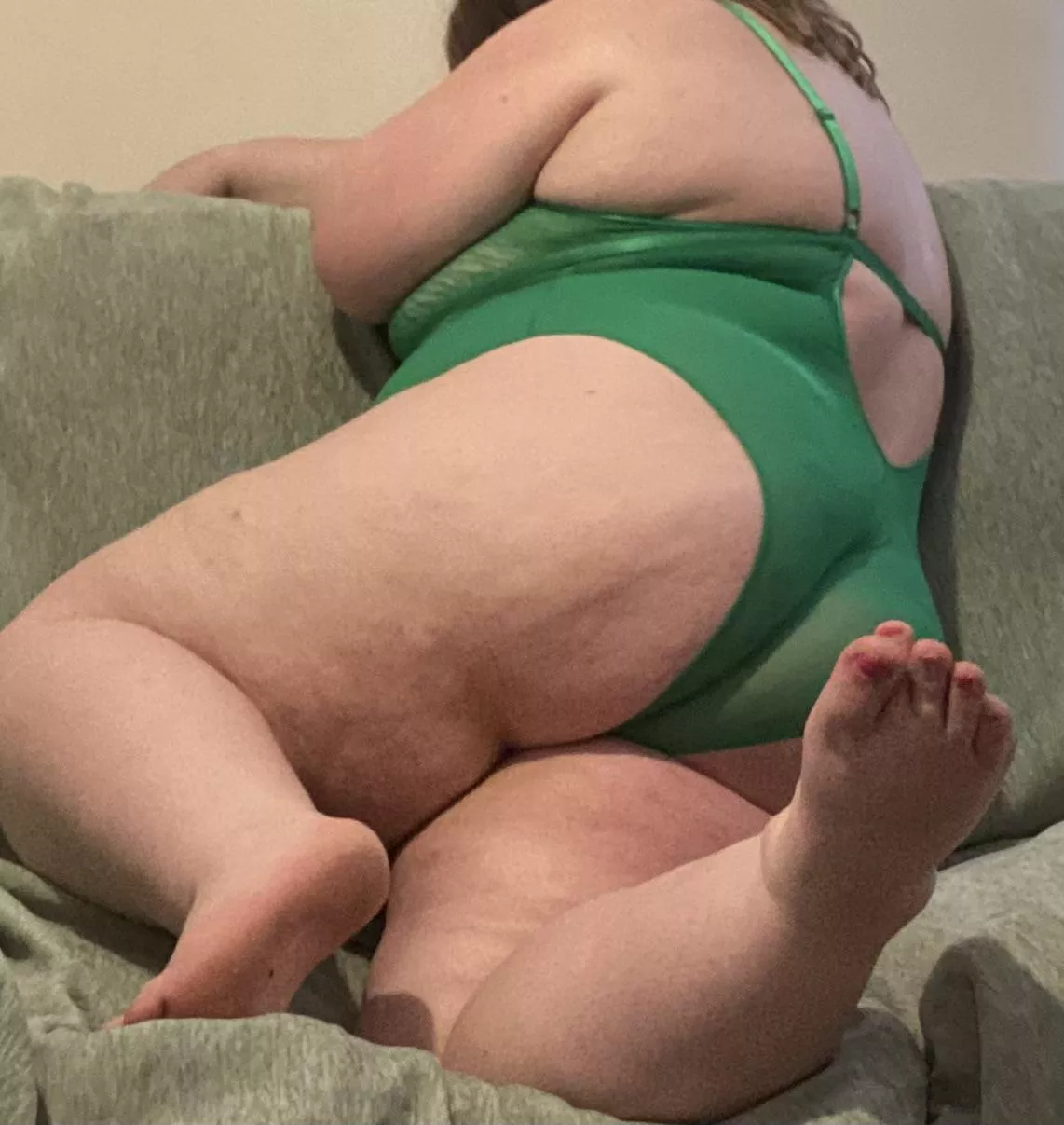 Bootylicious. posted by LunaBloom_29