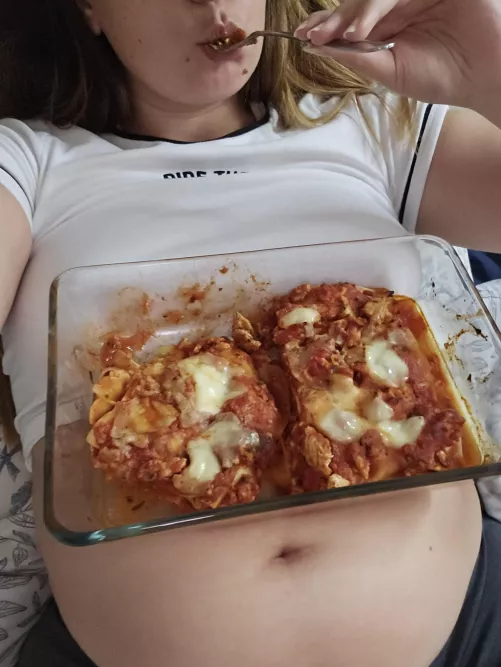 Can you feed me? by cutiedonutpl