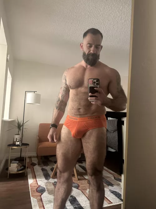 Daddy’s bulge by ComprehensiveBit9798