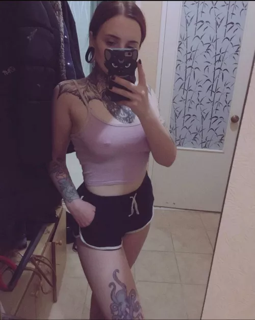 Do you like my sports uniform? by Amissstem