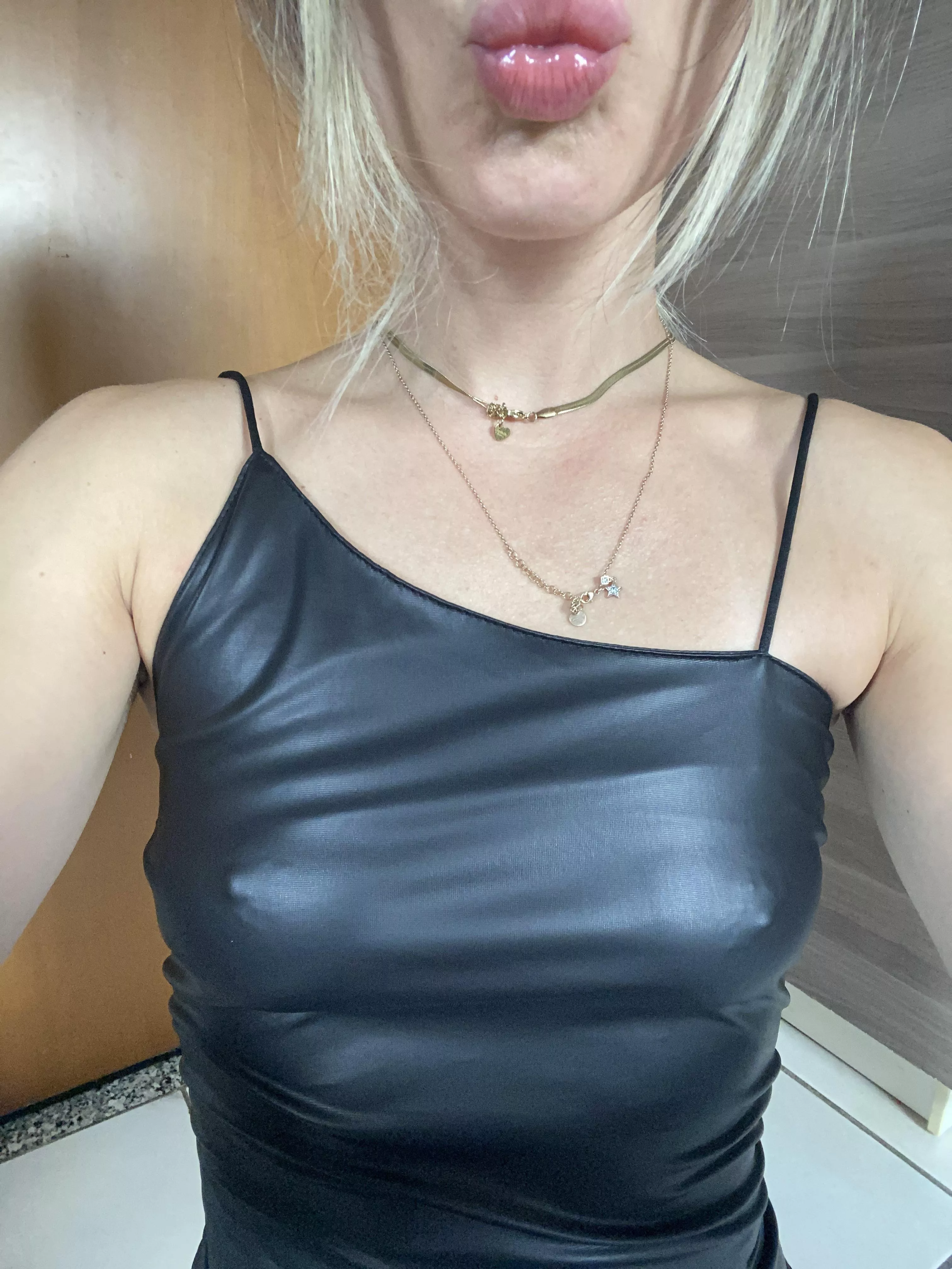 Leather dayyyyyy posted by NatyBond_OF