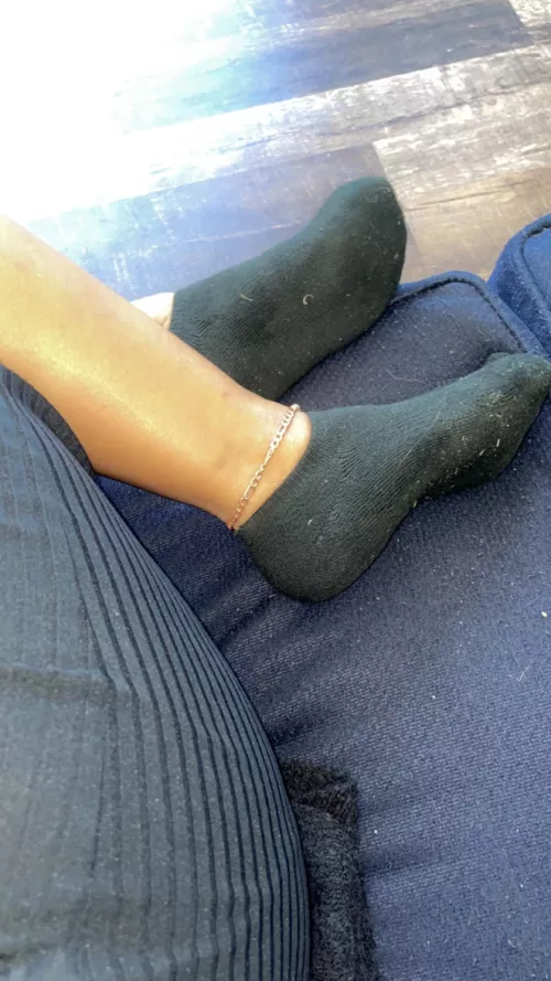 Starting to get a bit chilly by Nala4yu