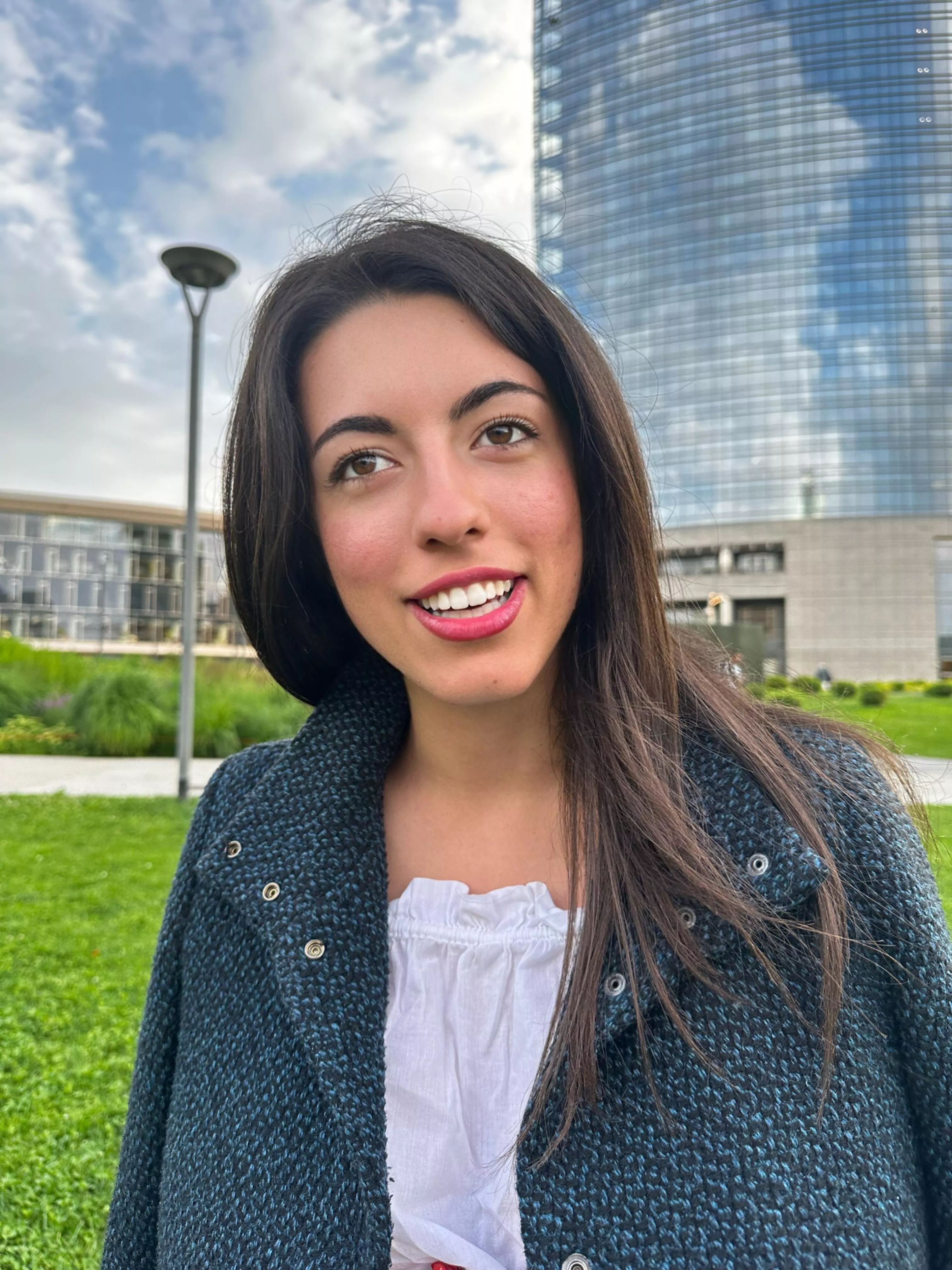 Thinking that i get compliments by wearing braless makes me do this kind of expression haha F19 posted by little__devill