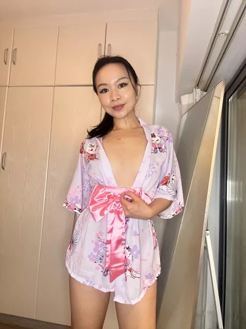 Want to have me for desert? by Carlaloli