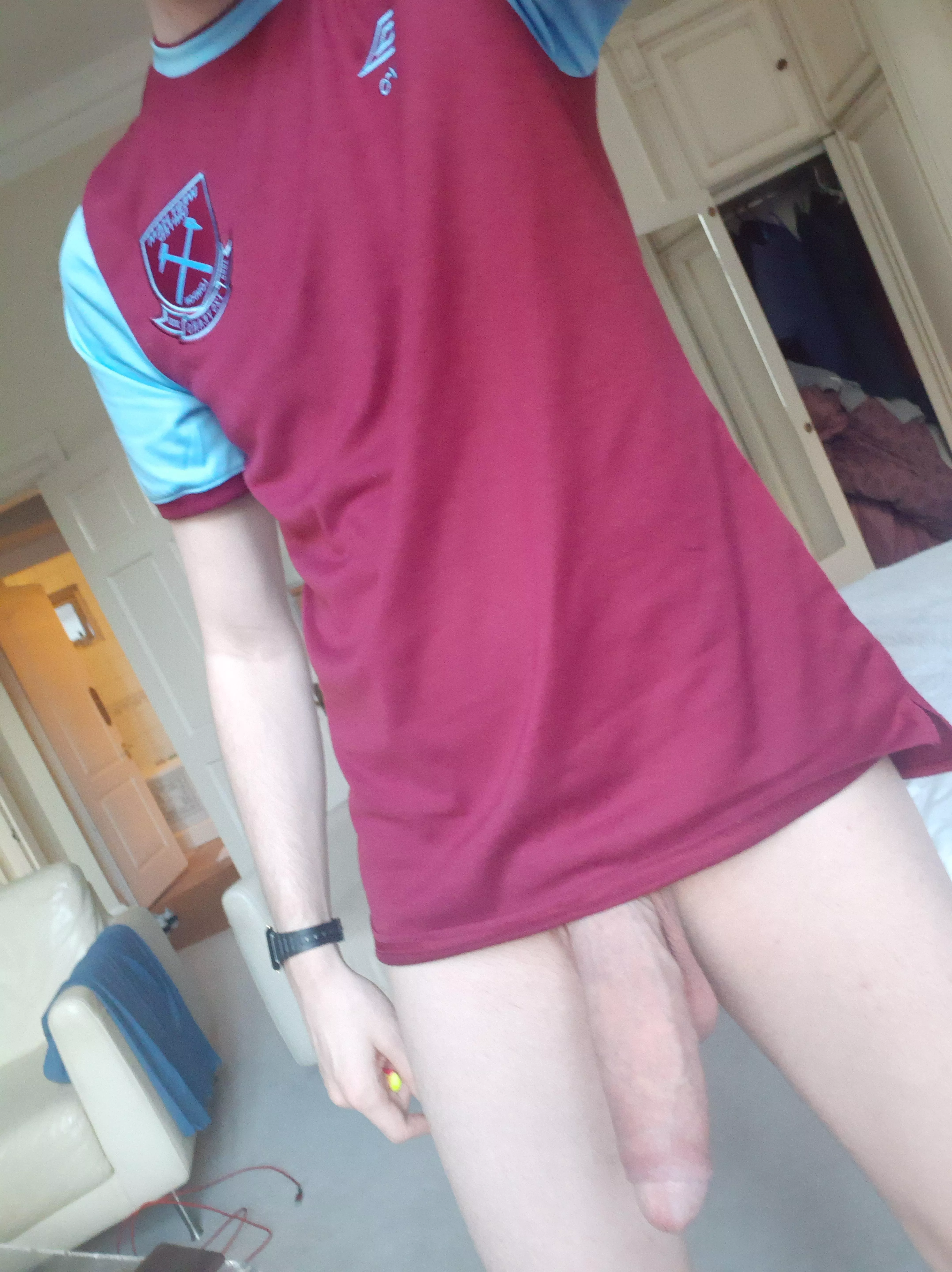 Would you suck me after the game? posted by xxlmonstercock