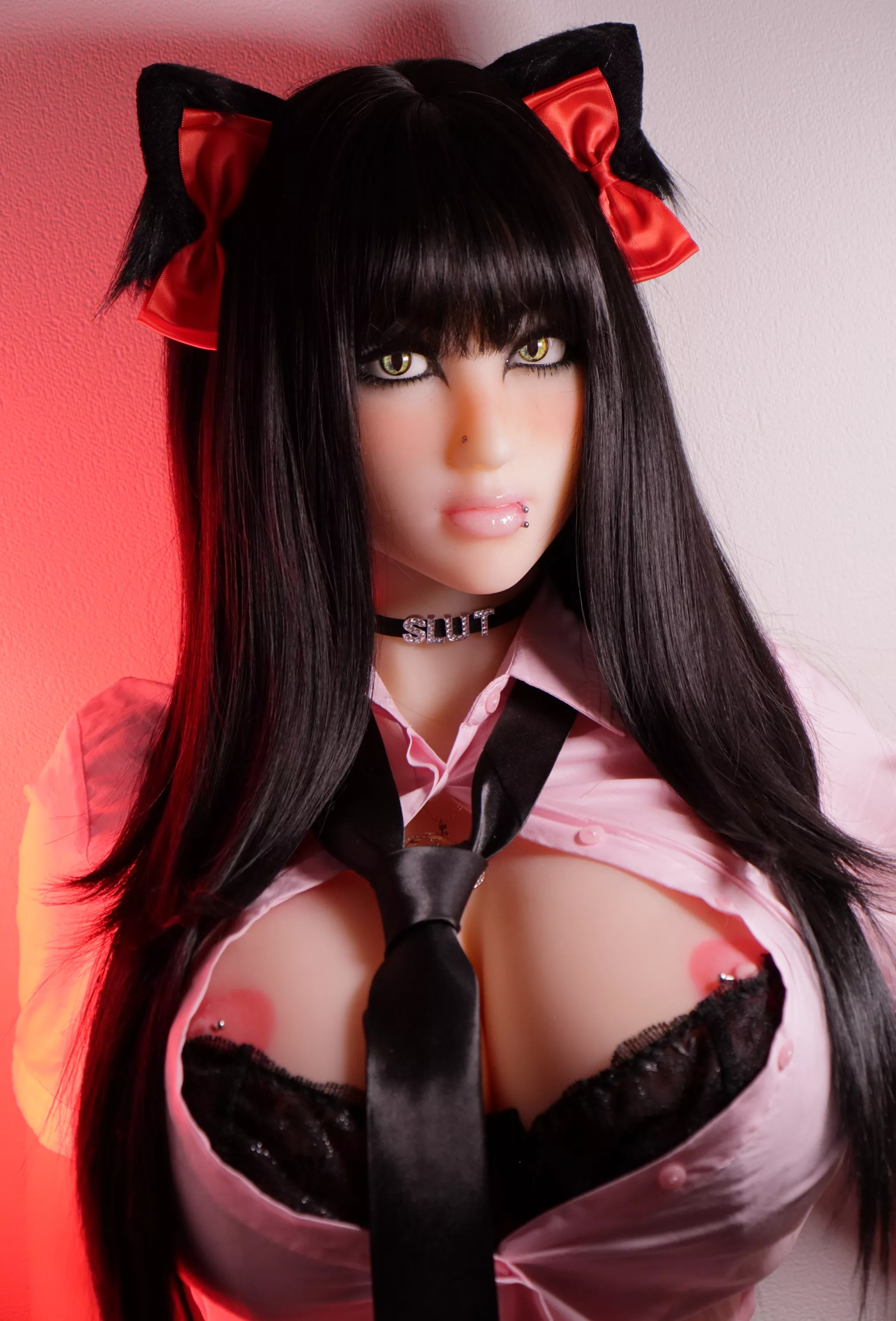 Amanda feels super confident tonight) posted by mick_alexander86