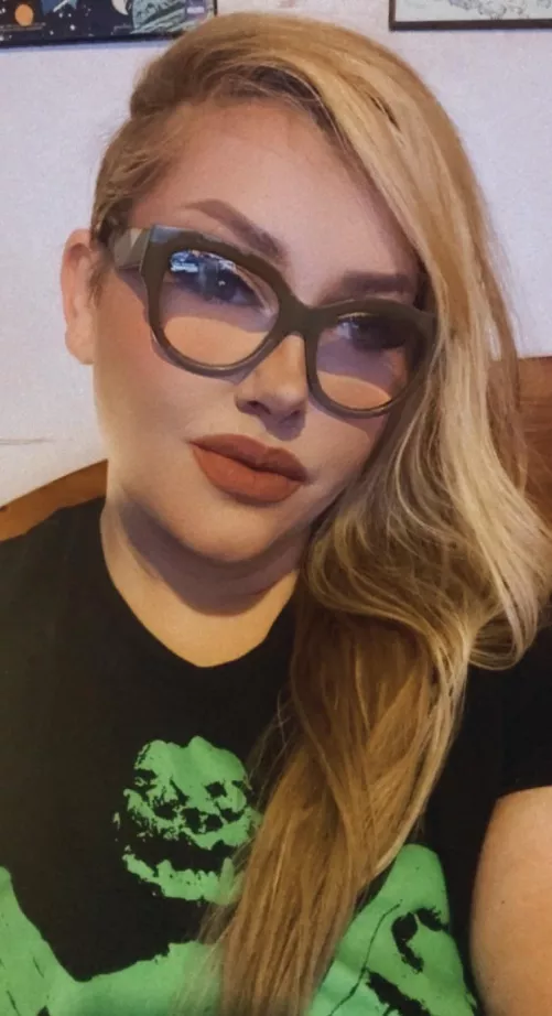 Birthday selfie. by moon_witch_cupcake