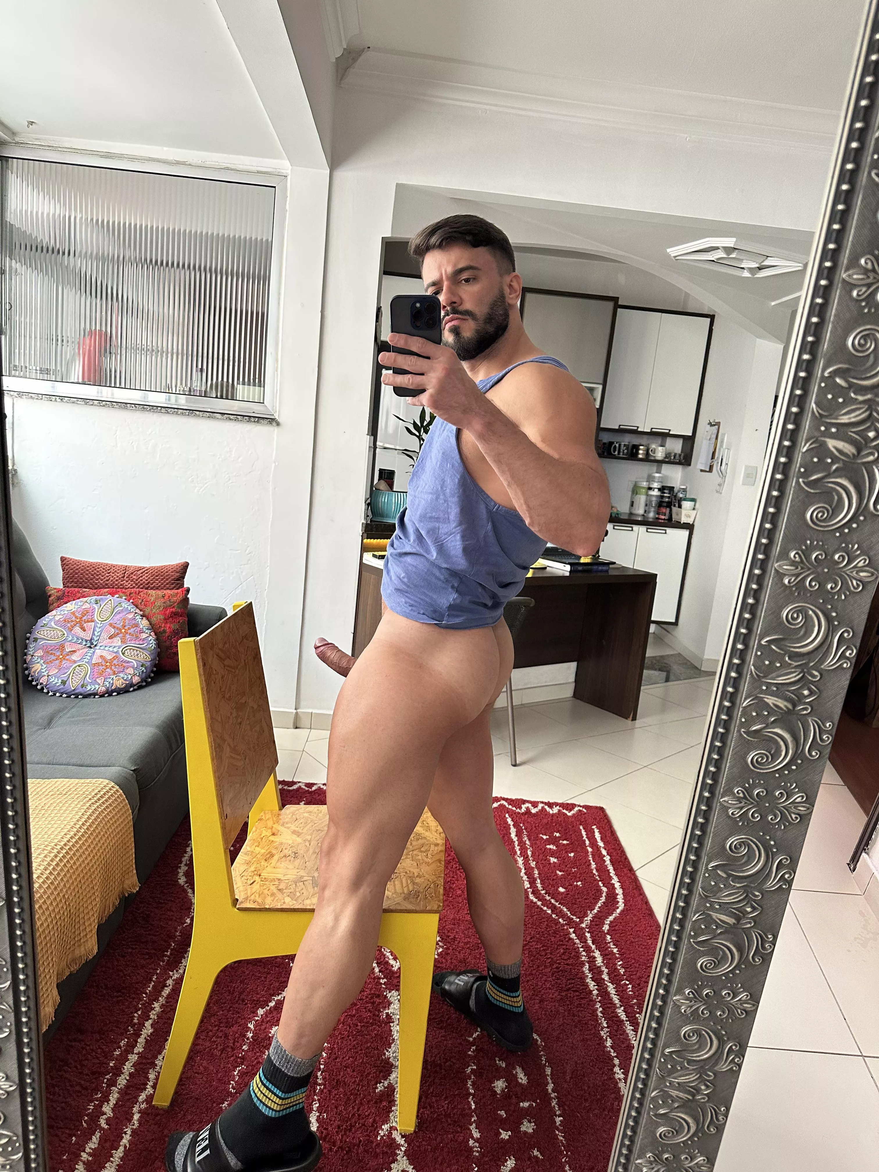 Both up posted by italofassin