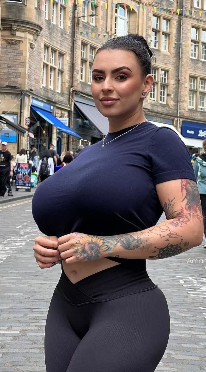 Busty Hispanic posted by rudeNwrecked