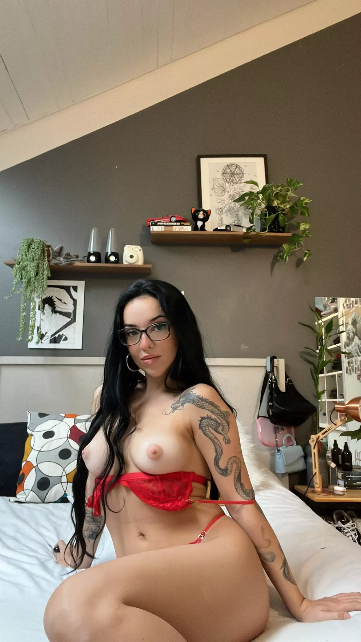 Come into my office 🤓 posted by Rikoro